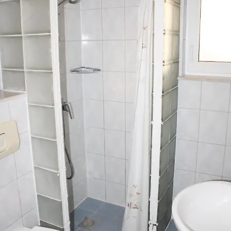 Apartments Larus Baska Voda Exterior photo