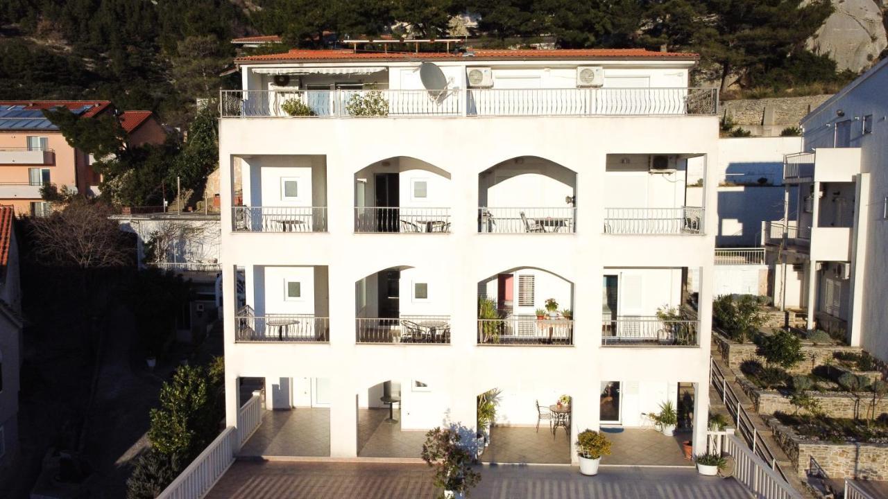 Larus Apartment Baska Voda
