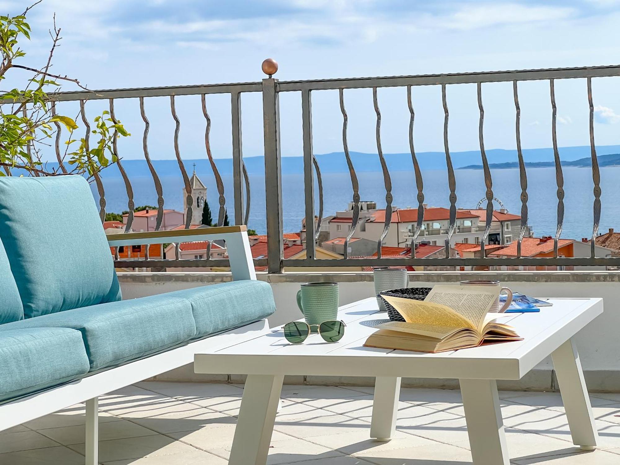 Larus Apartment *